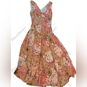 Dressbarn Boho Pleated Dress Flowy and Beautiful Size 6